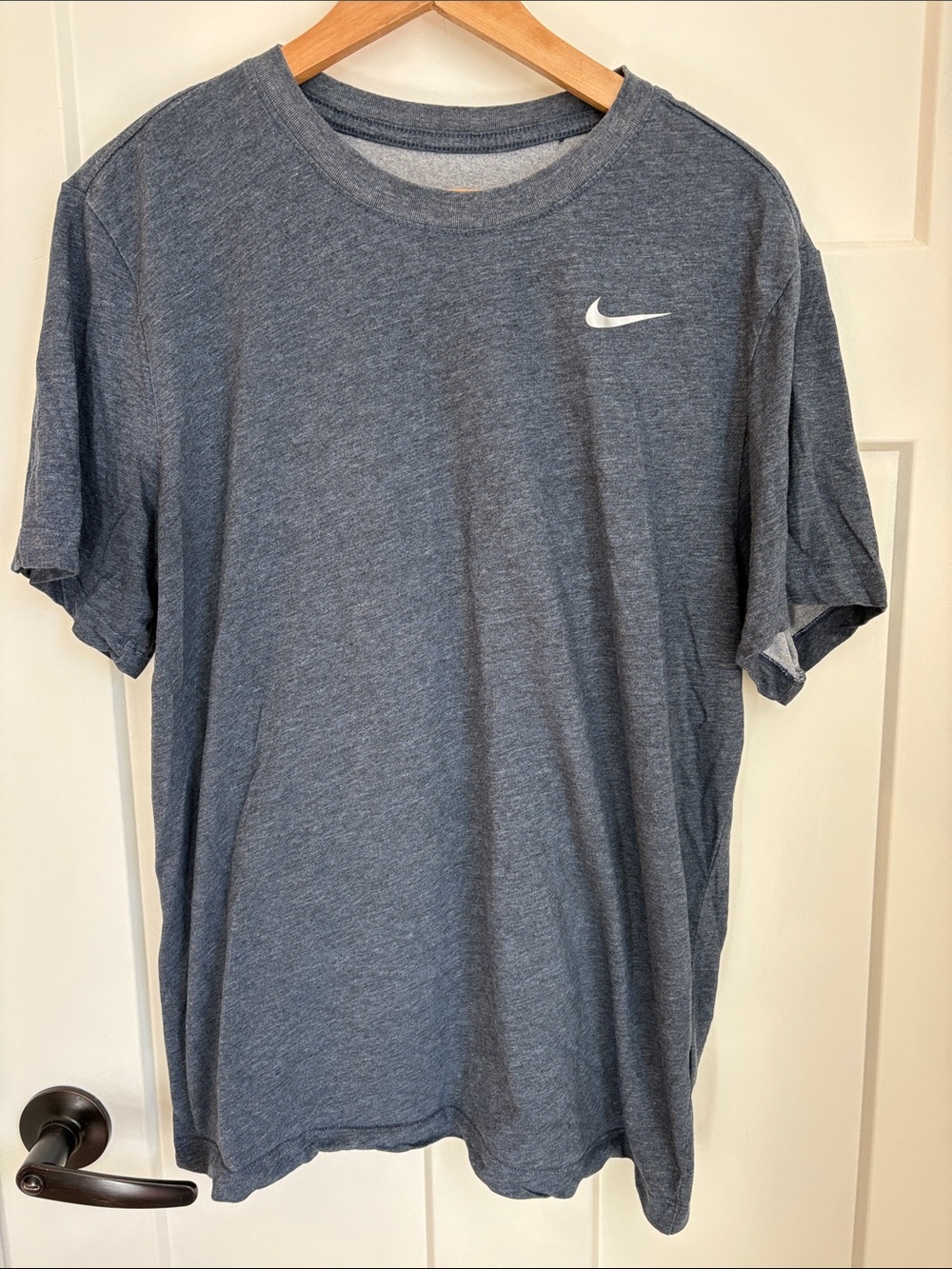 Nike Men’s Heather Navy Short-Sleeve Crew Tee